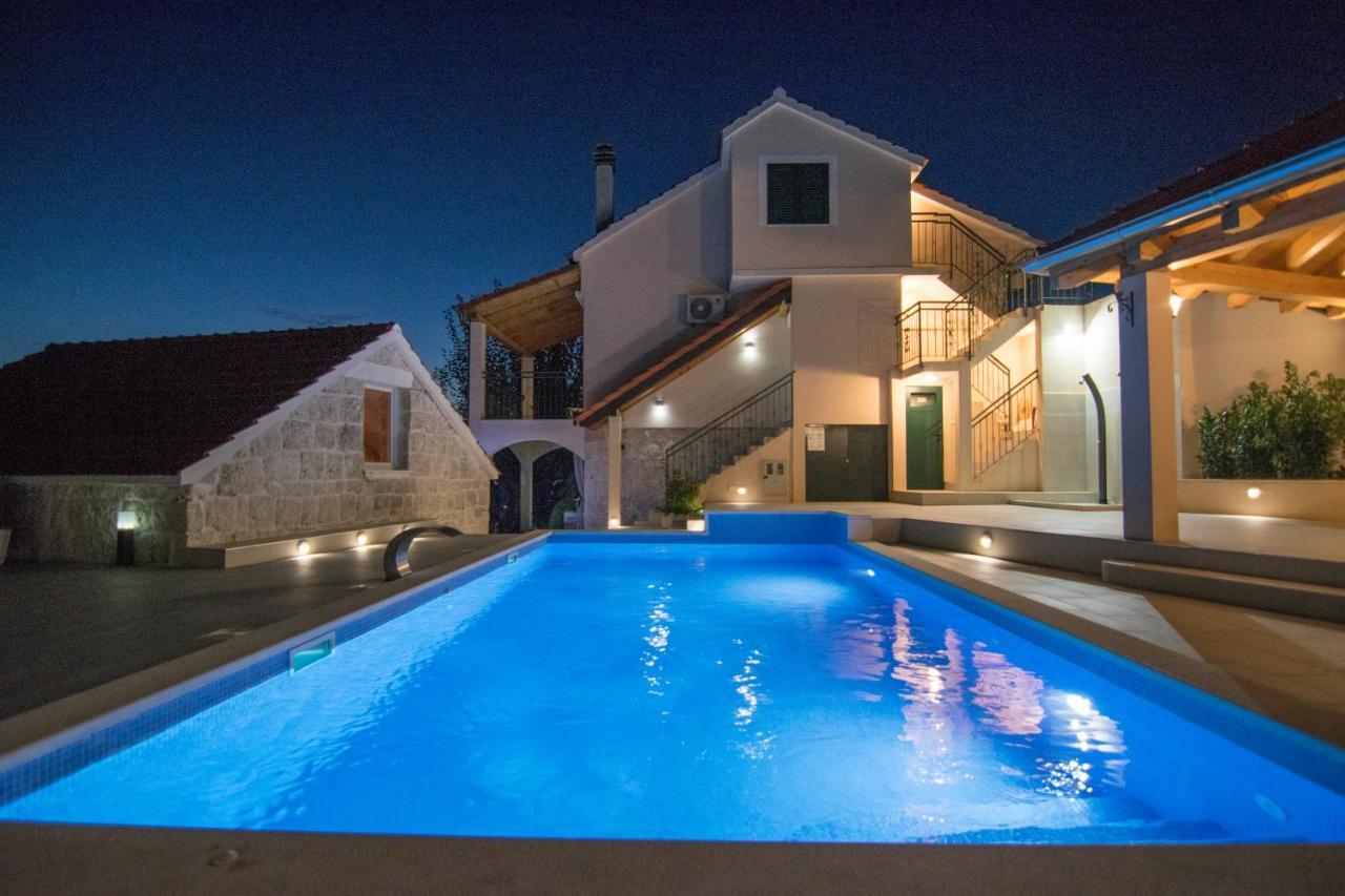 Villa Milena Kostanje Esterno foto