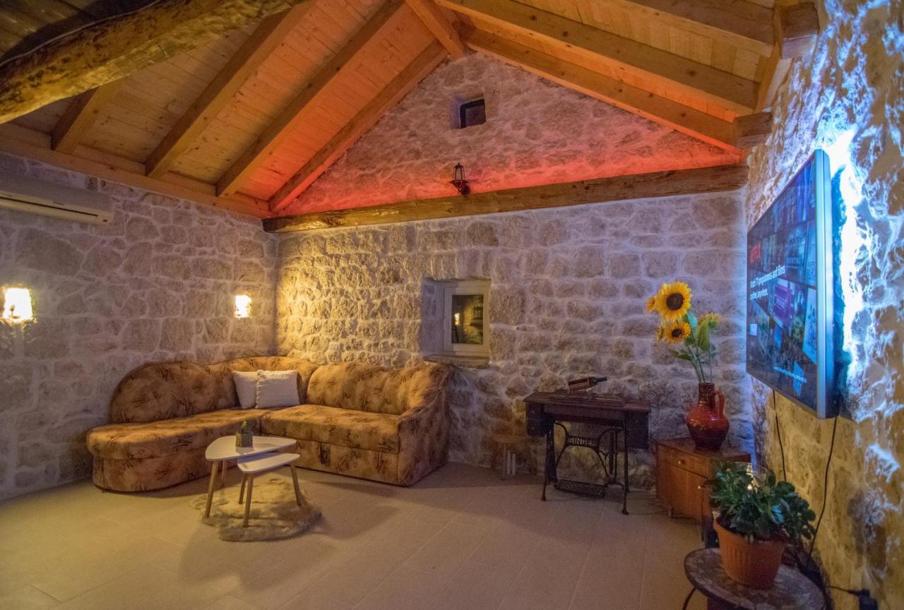 Villa Milena Kostanje Esterno foto