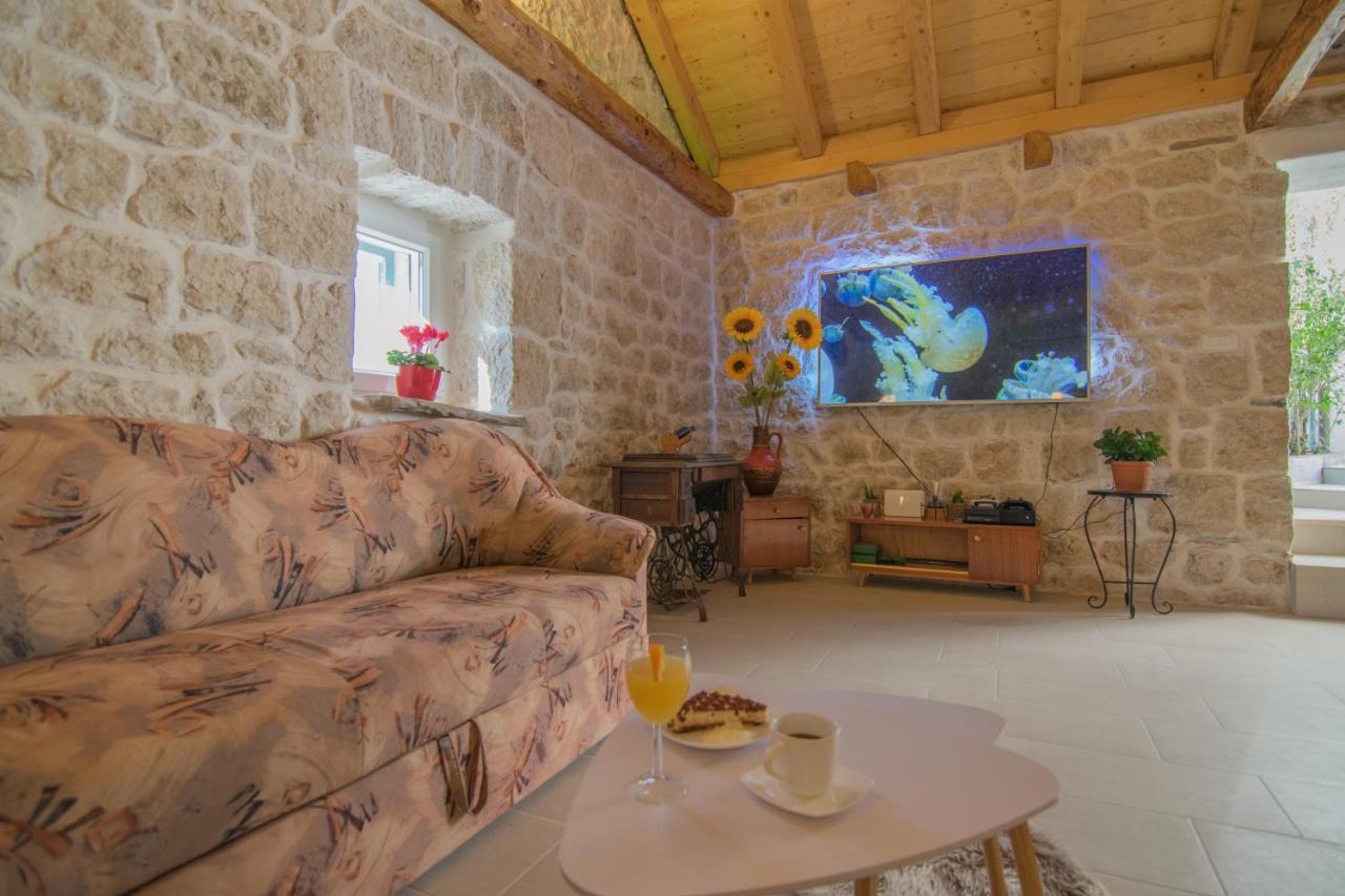 Villa Milena Kostanje Esterno foto