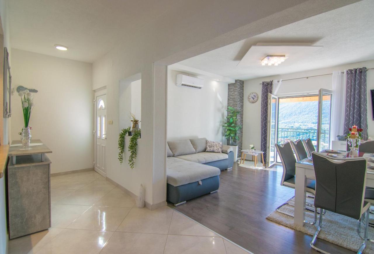 Villa Milena Kostanje Esterno foto