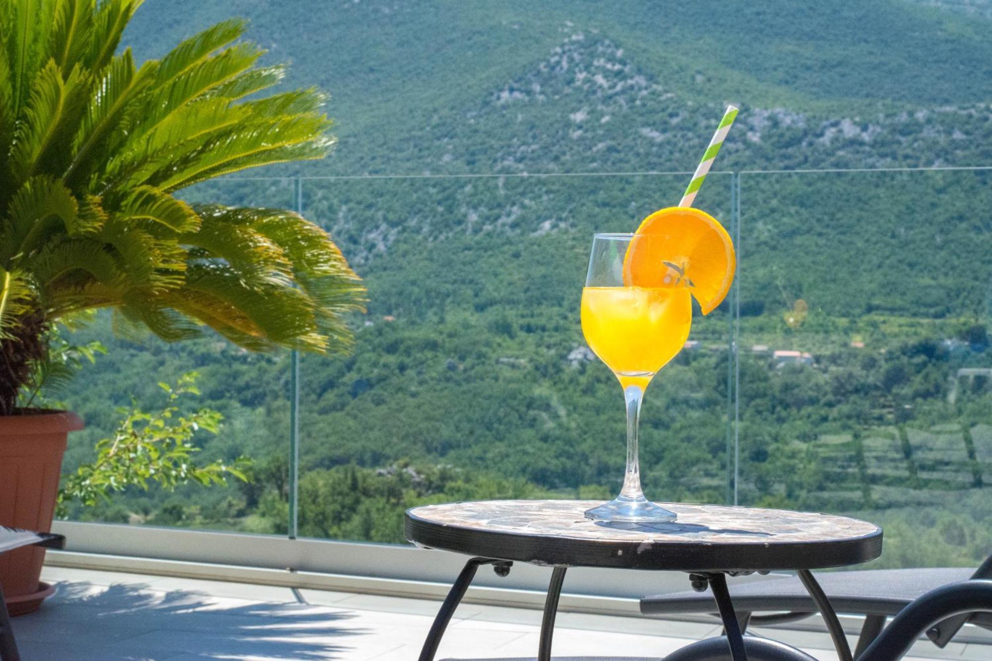 Villa Milena Kostanje Esterno foto
