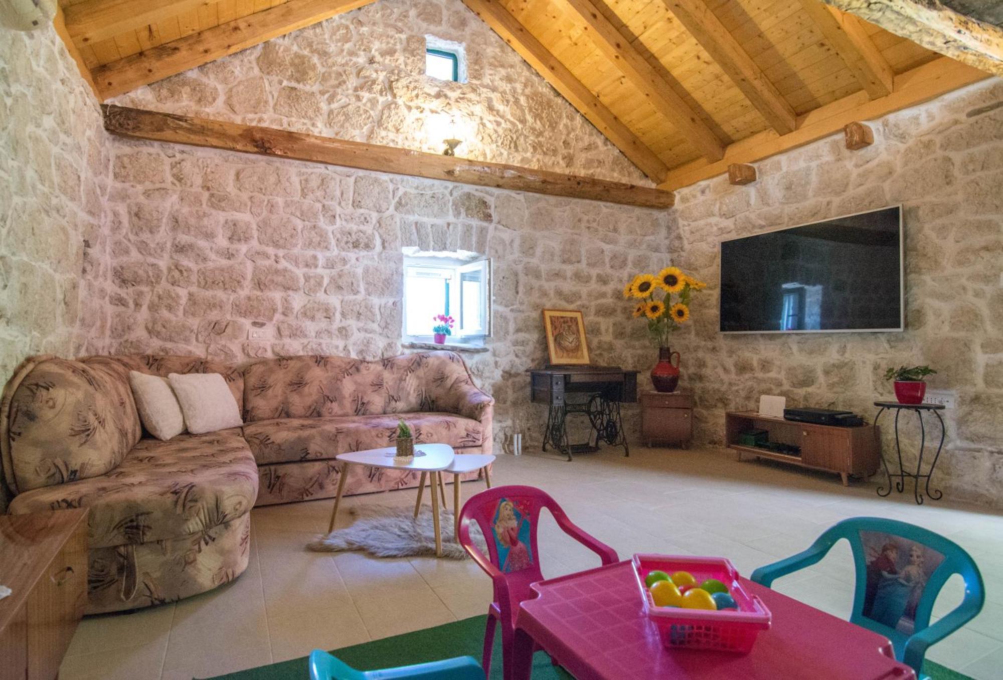 Villa Milena Kostanje Esterno foto